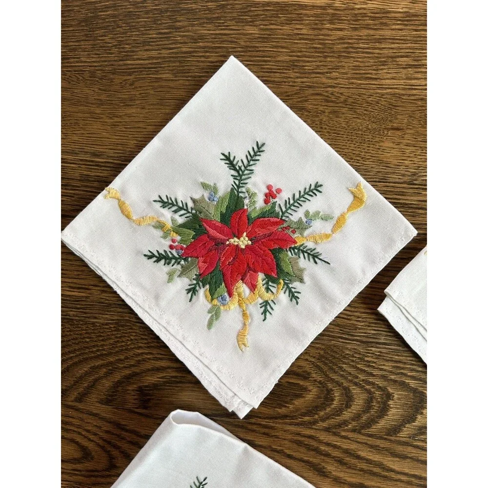 Lot of 4 Holiday Embrodered Cloth Napkins w/ Poinsetta & Gold Ribbon Design